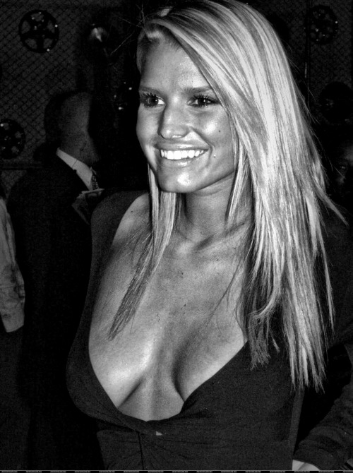 gildasthewise:  Jessica Simpson