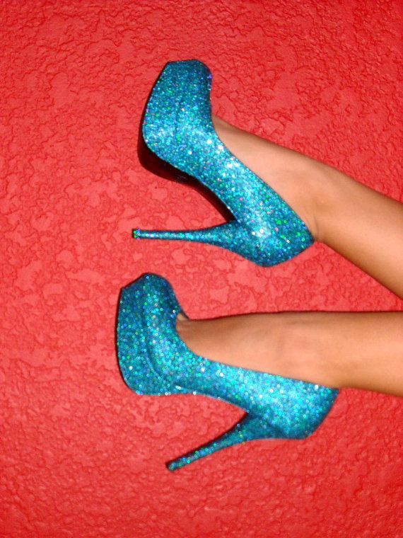 womenshoesdaily:  These heels…