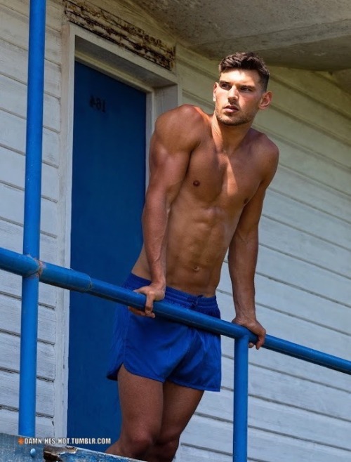 Jav8Rt:damn-Hes-Hot:  Damn He’s Hot!  Follow For Multiple Daily Pics Of Nothing