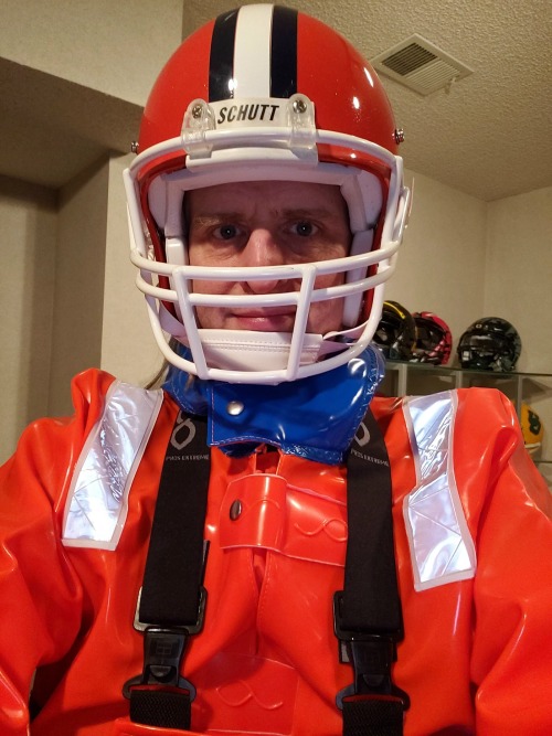 Nicely wrapped up in ProS Opalo heavy rain gear and a matching football helmet.