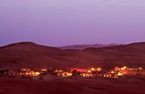 hatoonbintabdulmajeedpoetry:  قصر السراب / أبو ظبي / الإمارات  Qasr Al-Sarab/Abu Dhabi/UAE