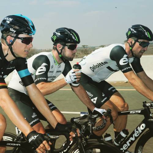 pcwt:  #dubaitour #Stage1 - On the road with ‘Cav’!