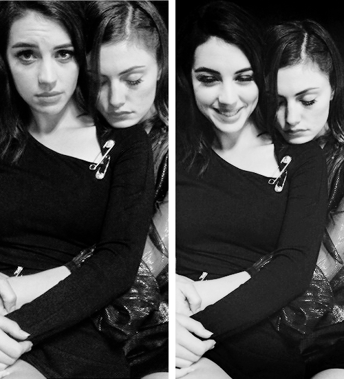 dailyptonkin:     Phoebe Tonkin and Adelaide Kane at iHeartRadio 2014 Backstage    