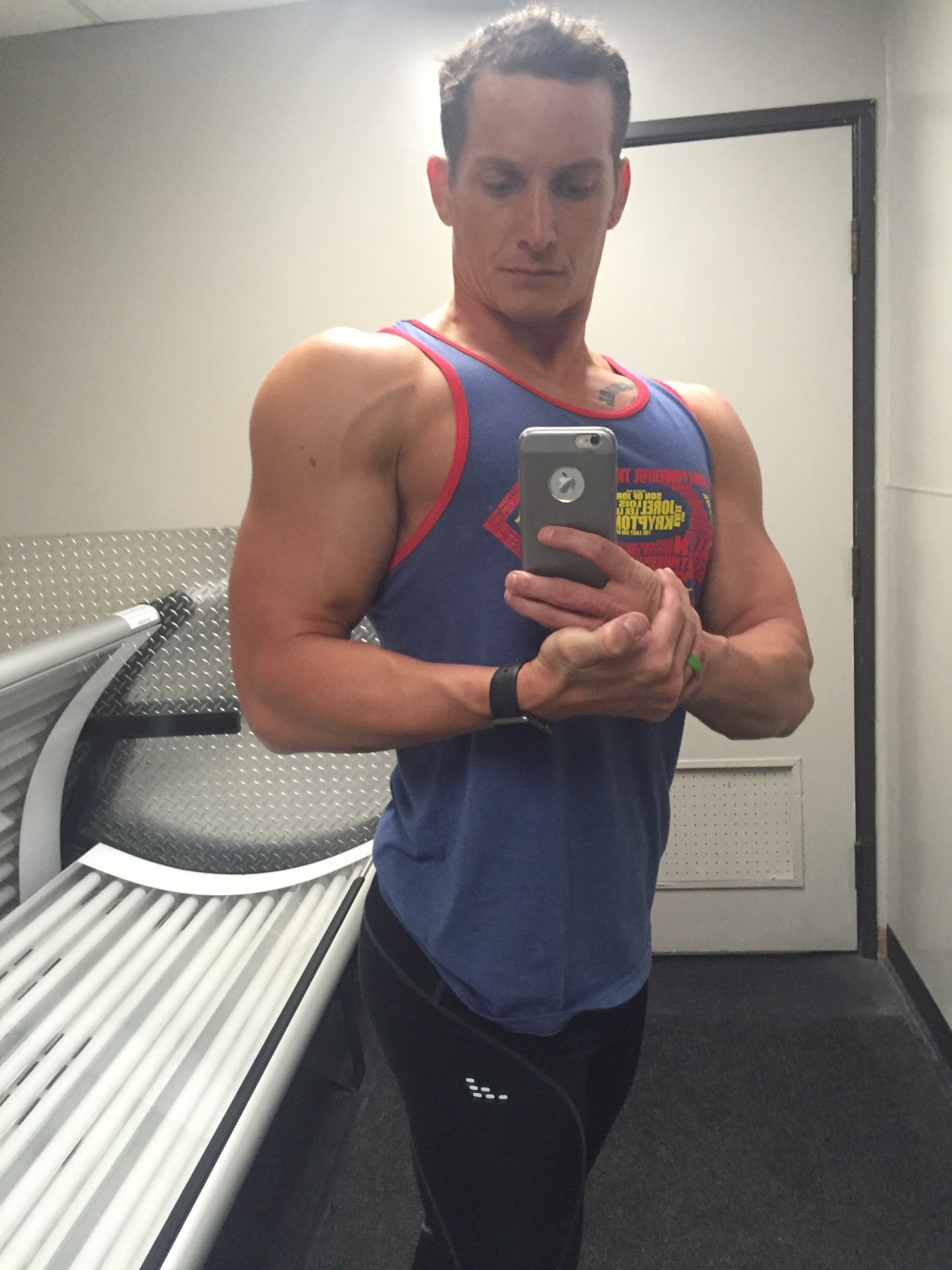 iifymarissa:  dwfitness:  Cardio and delts today! And the last one is what happens