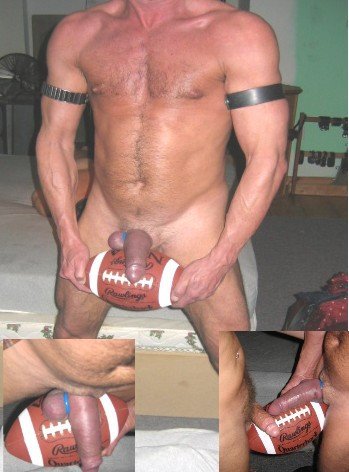 subslamslave:  faceofhiv:  http://faceofhiv.tumblr.com/archive  faceofhiv….looking real good if i say for myself.