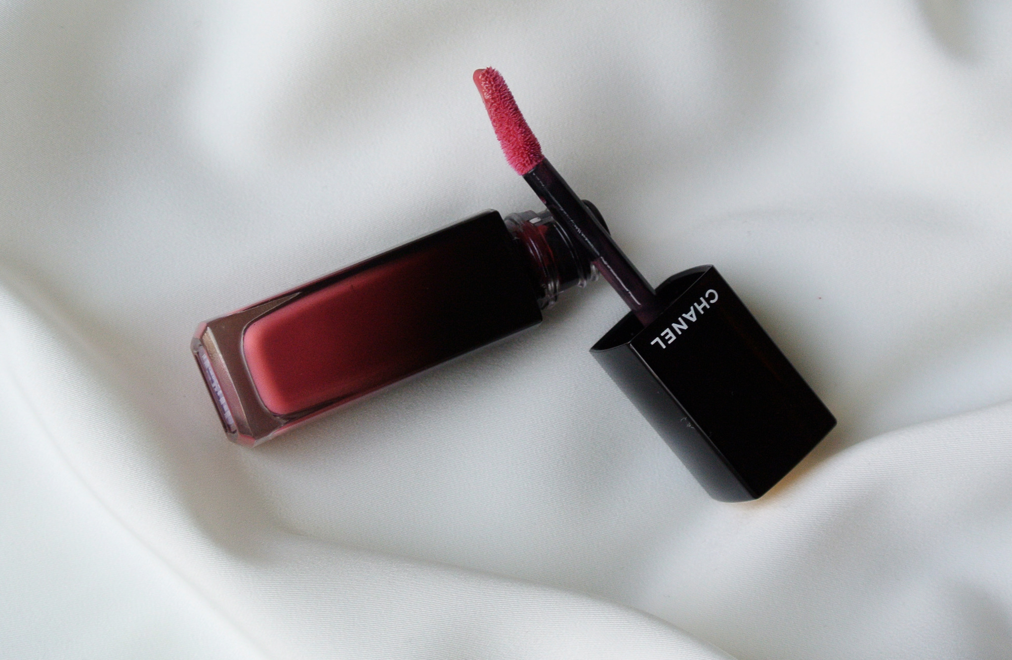 Maria Pia on X: Chanel Rouge Allure Ink 154 Experimente and 150 Luxuriant  review.   / X