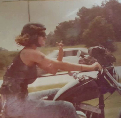  Annette LaRue in the 80’s, racing around Deland Fla. - via annettelarules