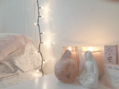 la-petitefille: my tiny bedside sanctuary ♡