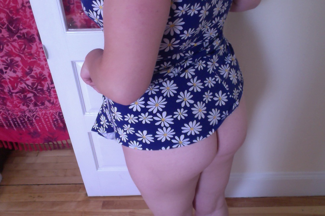 booty-touchin:  alienbuttt:  I took these in the summer on my computer and I’m
