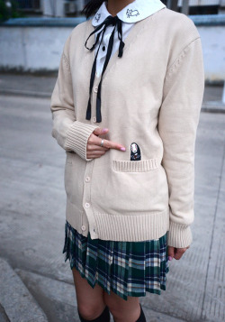 pastel-cutie:  School Girl Cardigan // Use