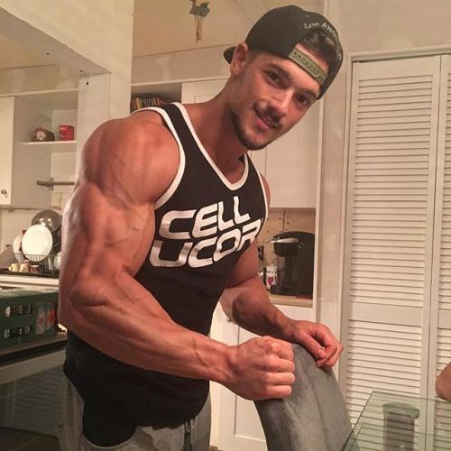Porn beautifulyoungmuscle:  Recent pix of gorgeous photos