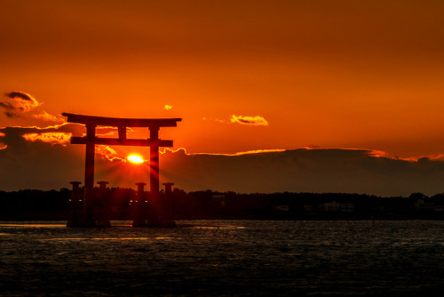 Bentenjima Sunset by imnotmetal on Flickr.