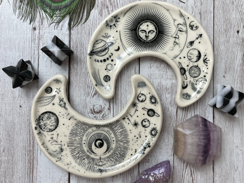 snootyfoxfashion:Celestial Ceramics from LisaAldenArtx / x