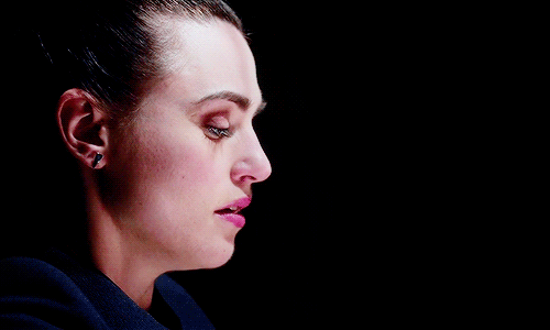 sarahchucksaleh: #that jaw clench #rip to me