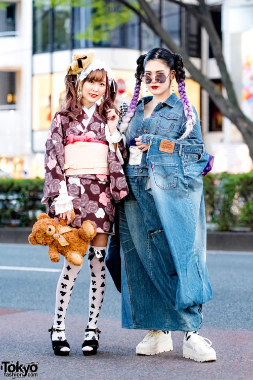 Sakibon and Ayane on the street in Harajuku. Sakibon is wearing a floral kimono dress, over-the-knee
