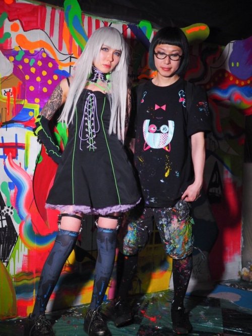 Hiroyuki-Mitsume Takahashi after his live painting at the Dark Dimension club event last night, feat