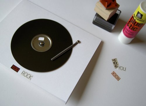 thedailywhat:
“ DIY of the Day: Turn a 3.5” floppy into a moving turntable greeting card.
(Or buy one here, if you’re not into the whole “doing shit with your hands” thing.)
[via.]
”