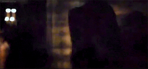 lokihiddleston:  I saw again this scene. I mean, frankly how that person walks. Like