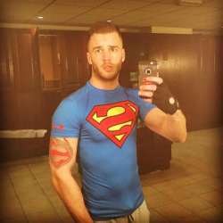 tcufrogsno1:  Super Gay Super Heroeshttp://tcufrogsno1.tumblr.com/