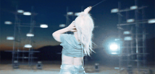 tumblr_odu2clkXF81rvvk8yo3_r1_500.gifv