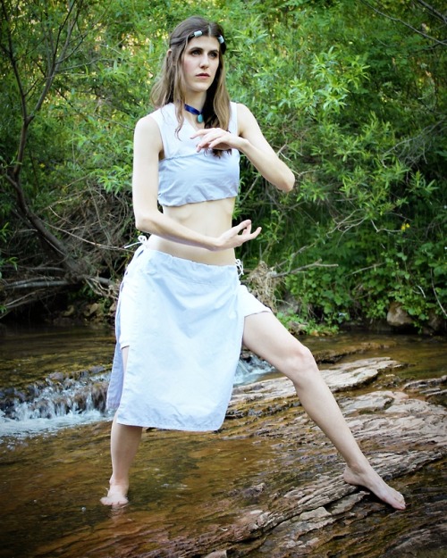 I just realized that I never got to share photos from my swimsuit Katara shoot on here! Can&rsqu