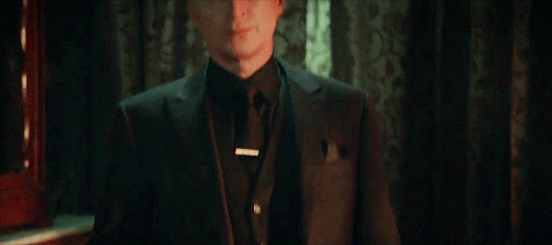 rumplestitlskin:How to Make A Dramatic Entrance: Rumplestiltskin’s AutobiographyThis gave me feeling