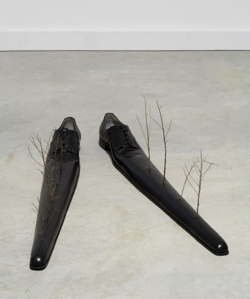 myampgoesto11:  Sculptures by Robert and Shana Parke Harrison  