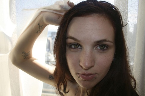 thedarksideofgruff:  Azrea