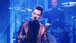 damnpanicatthedisco:  Performing on the Ellen Show (+) 