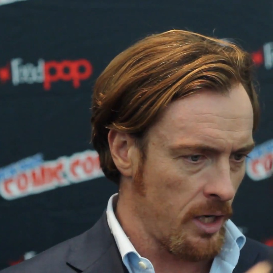 olincino:  TOBY STEPHENSNew York Comic Con 2014part 3