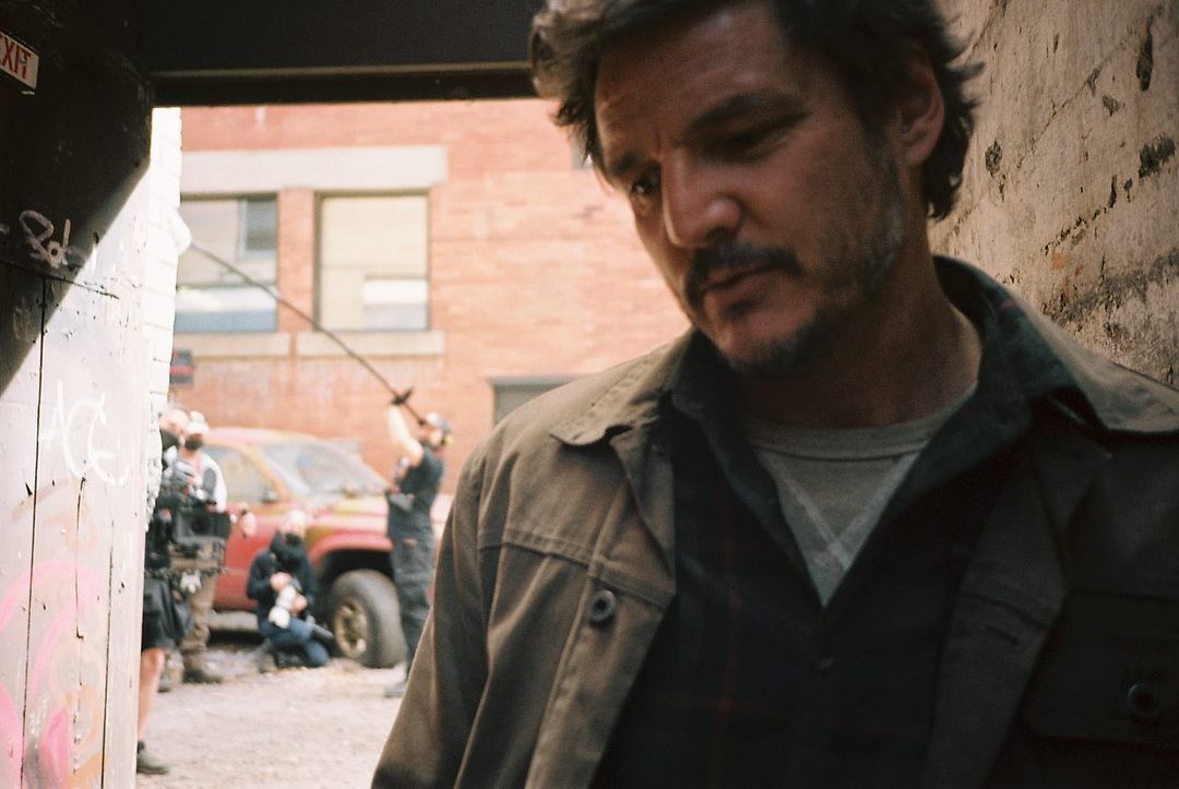 The Last of Us': Pedro Pascal Shares Behind the Scenes Bloopers