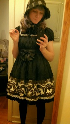demigirlmaki:  My (full) outfit for the Death Becomes Her trip~ 