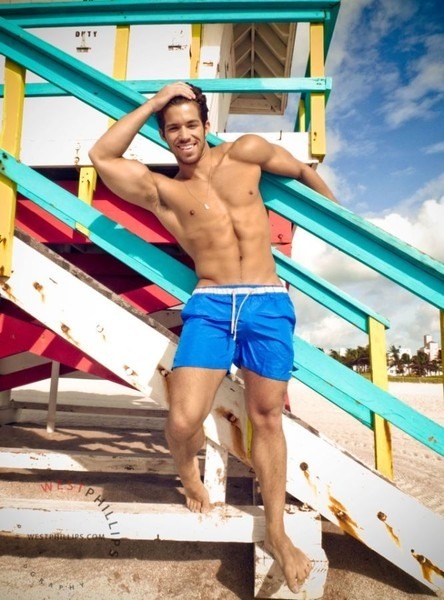 ryancathcart:  Julian Gabriel
