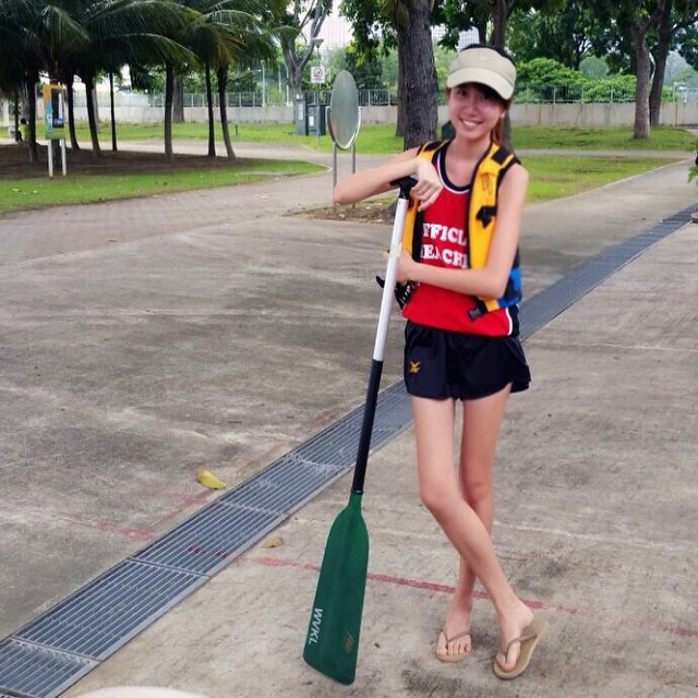 fookygooky:  localslutcaptions:  Choosing to wait for her boyfriend alone was her