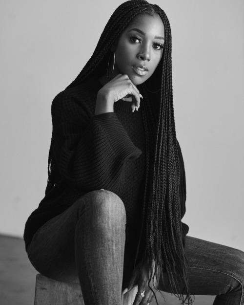 gabbsalot: Ashley Blaine is so beautiful ✨ (Photographer: Marcus Ezell) Queen from dear white people