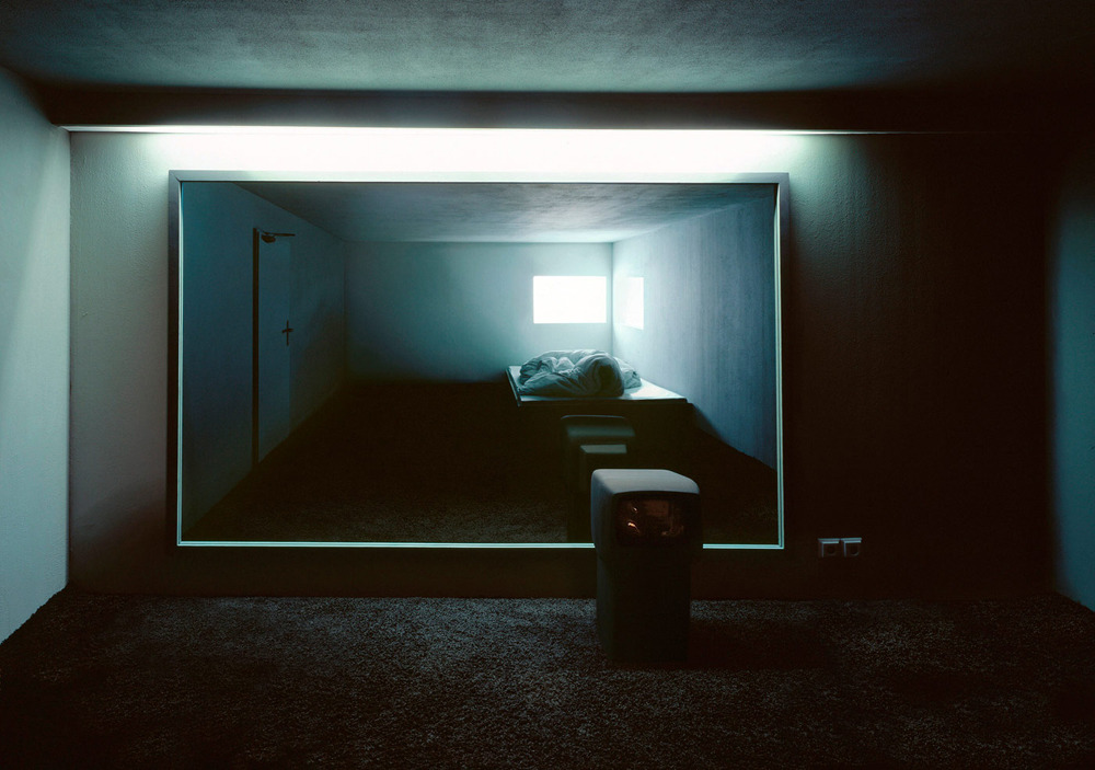 likeafieldmouse:  Alexandra Ranner &ldquo;Ranner’s impenetrable interior models