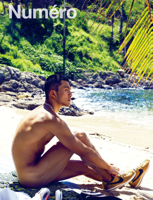 completelyfine:  Tis the season for hot guys! Over 26,000 Completely Fine followers.  Thanks for being one! http://completelyfine.tumblr.com/ 