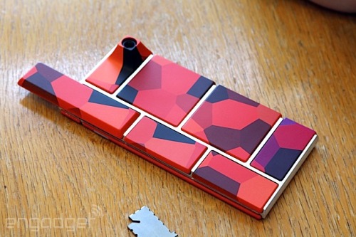 engadget:
“ Google’s Project Ara wants to revolutionize the smartphone industry within a year
”