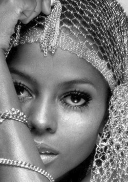 prettiefaces:diana ross for revelations,