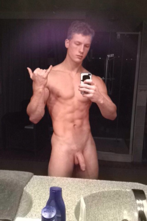 gaysnapchat:  More Pictures 