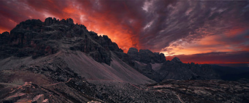 dotcore:  Dolomites.by Kilian Schönberger.