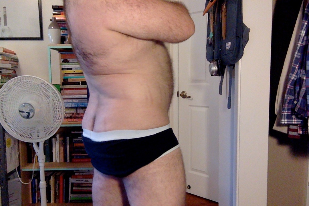 cubofthewest:  cowlordcholer wanted to see my black briefs, and I told him the moment