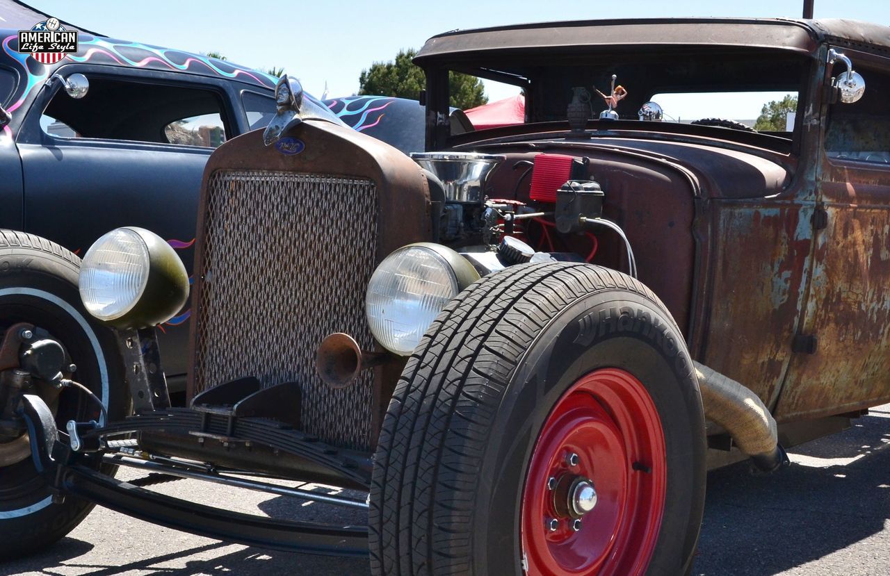 the-american-life-style:Hot Rod Ford at Viva Las Vegas (als254)