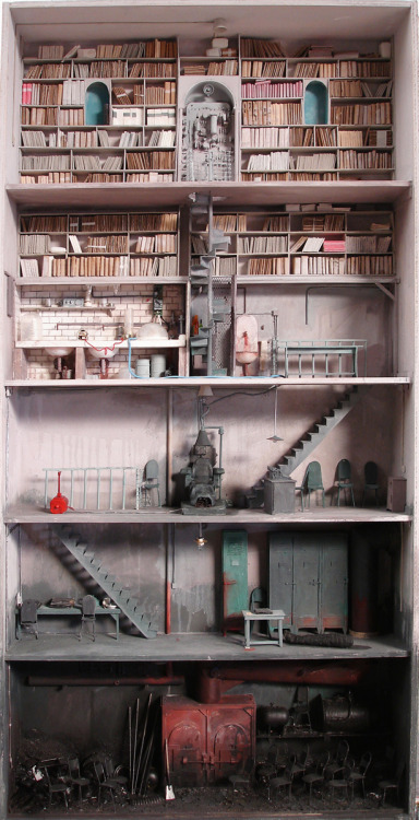 devidsketchbook: MYSTERIOUS TINY ROOMS BY MARC GIAI-MINIET French artist Marc Giai-Miniet (Born in 