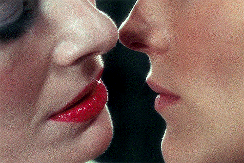 sandraoh:  Les lèvres rouges (Daughters of Darkness) 1971, dir. Harry Kümel  