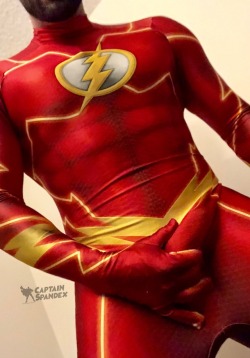 captnspandex:  Lightning rod?