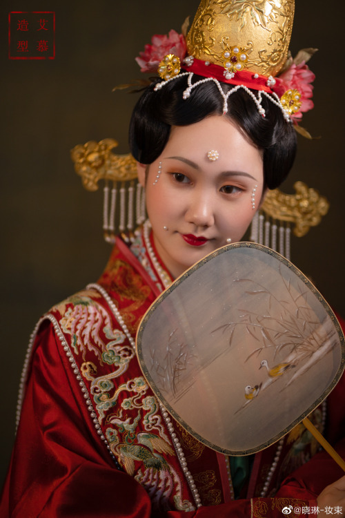 chinese hanfu makeup & hairstyle by 晓琳-装束复原