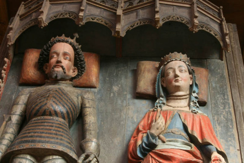 Effigies of King Albert of Sweden (d. 1412) and his wife Queen Richardis of Schwerin (d. 1377) on th