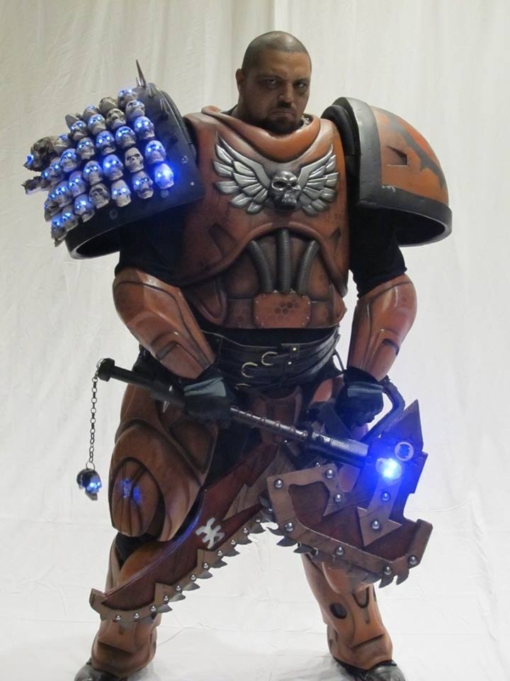 cosplayingwhileblack:
“thatgearsguy:
“ Otakon 2013 is a wrap, and I can be happy to say that Pain was spreading chaos with every step he took! Hail CHAOS! Photo taken by Sayenbear
”
Character: Pain
Series: Warhammer 40K
cosplayer:...