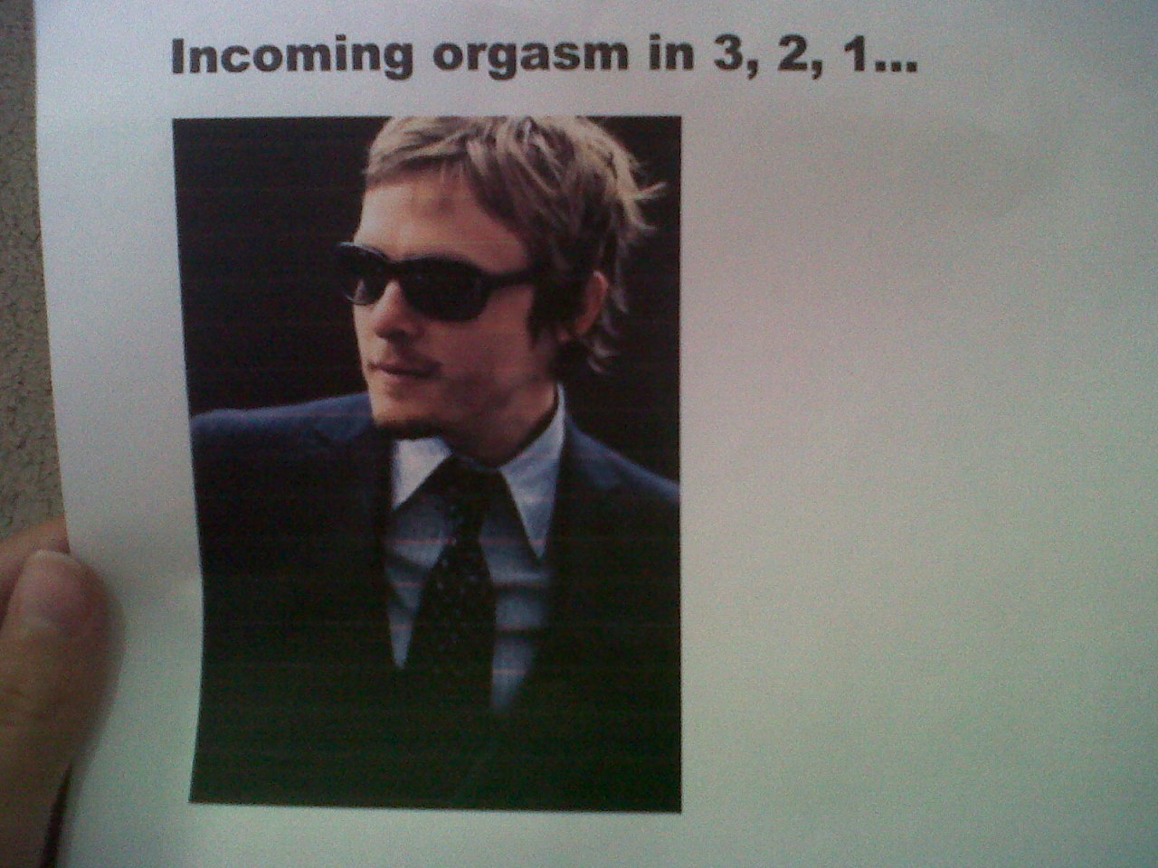 brodleyy:  So i asked a friend of mine to print me some pages for my economics class,so